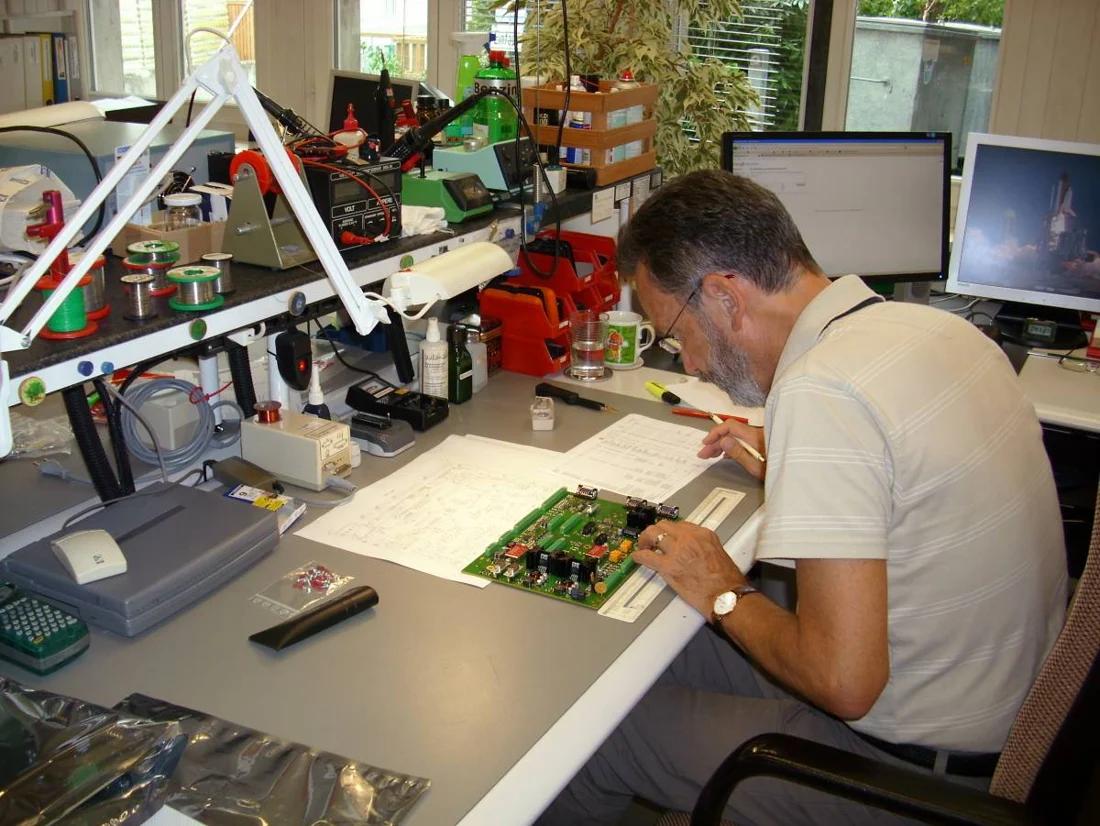Elektronikfertigung & Gerätebau